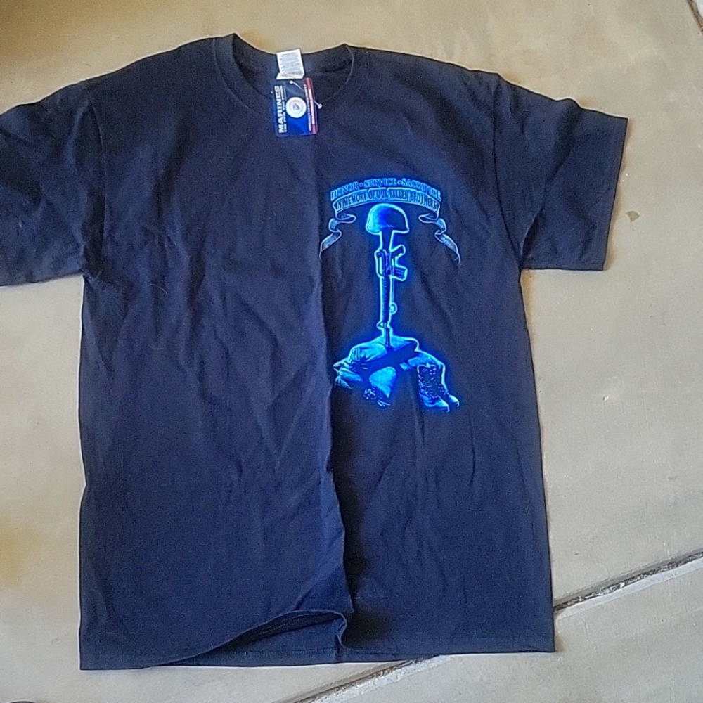 Men's USMC NWT Shirt